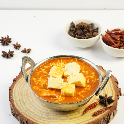 paneer lababdar curry vietnam